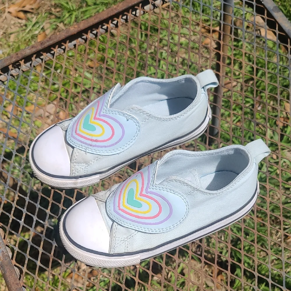 Converse Kids Light Blue Slip-On Sneakers with Rainbow Heart